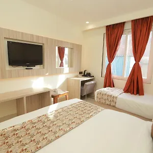 Bed & Breakfast Zed - Delhi International Airport, New Delhi
