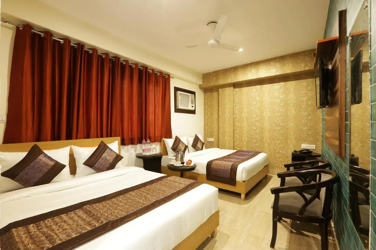 Bed and Breakfast Hotel Classic Plaza At Delhi Airport Νέο Δελχί