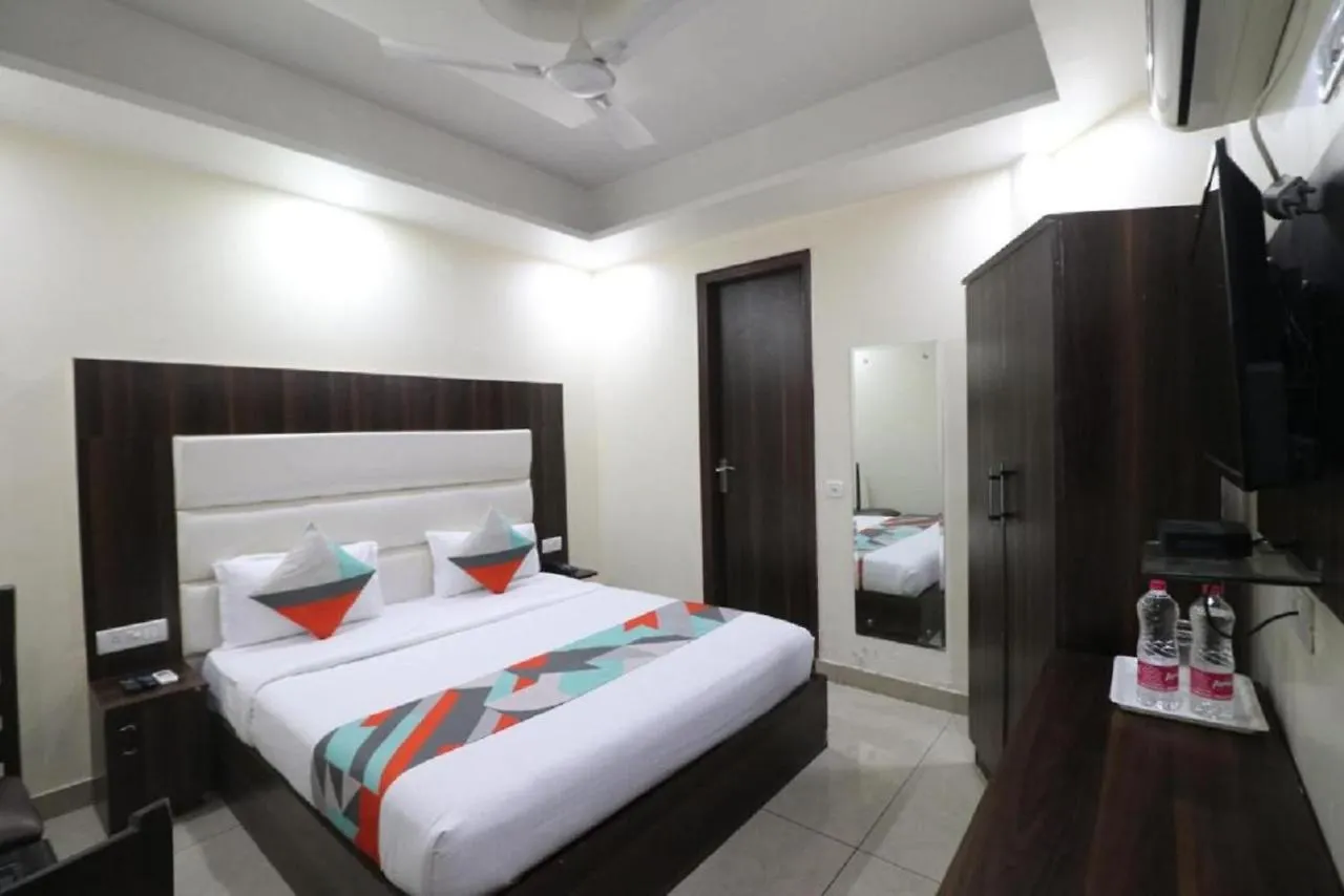 Hotel Classic Plaza At Delhi Airport Νέο Δελχί Ινδία